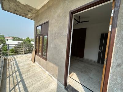1 BHK Independent House