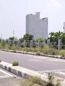 Image of 32 Sq.ft Residential Plot / Land for sale in Sector 29 Rohini, New Delhi for Rs. 7700000