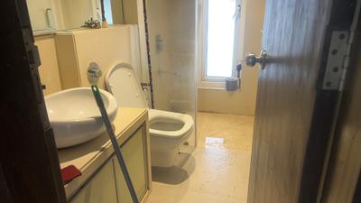 Image of 1600 Sq.ft 3 BHK Apartment / Flat for rent in RNA Continental, Chembur, Mumbai for Rs. 140000