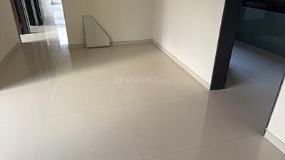 Living Room Image of 1100 Sq.ft 3 BHK Apartment / Flat for rent in Sheth Zuri, Thane West Thane for Rs. 57000
