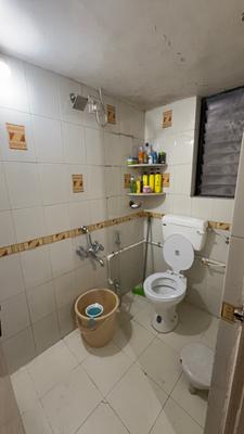 Bathroom Image of 610 Sq.ft 1 BHK Apartment / Flat for rent in Warje Pune for Rs. 21000
