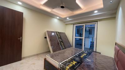 Bedroom Image of 2000 Sq.ft 2 BHK Builder Floor for rent in DLF Phase 5 Gurgaon for Rs. 80000