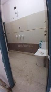 Bathroom Image of 750 Sq.ft 2 BHK Apartment / Flat for rent in Modipuram Meerut for Rs. 12000