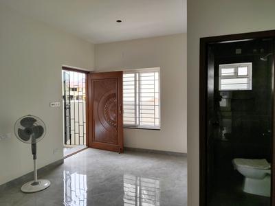 Living Room Image of 3300 Sq.ft 5 BHK Villa for sale in Injambakkam Chennai for Rs. 31000000