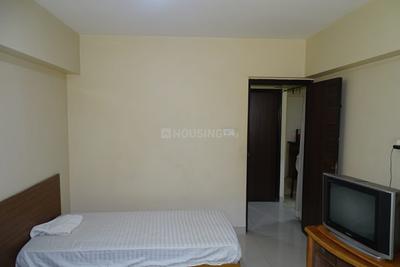 Bedroom Image of 1500 Sq.ft 3 BHK Apartment / Flat for rent in Vile Parle East Mumbai for Rs. 140000