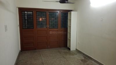 Bedroom Image of 3500 Sq.ft 3.5 BHK Builder Floor for rent in Sector 14 Gurgaon for Rs. 55000