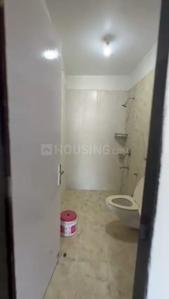 Bathroom Image of 1950 Sq.ft 3 BHK Apartment / Flat for rent in Pinnacle D Dreams, Nipania Indore for Rs. 35000