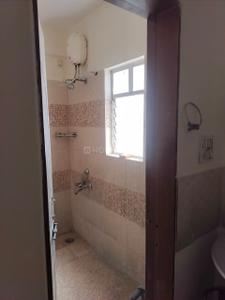 Bathroom Image of 820 Sq.ft 2 BHK Apartment / Flat for rent in Nisarg Hardik Phase 1, Rahatani Pune for Rs. 28000