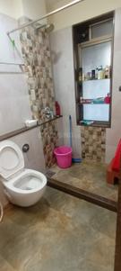 Bathroom Image of 1100 Sq.ft 3 BHK Apartment / Flat for sale in Bandra East Mumbai for Rs. 60000000