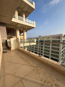 Balcony Image of 2400 Sq.ft 3.5 BHK Apartment / Flat for sale in Indiabulls Sky Forest, Parel Mumbai for Rs. 120000000