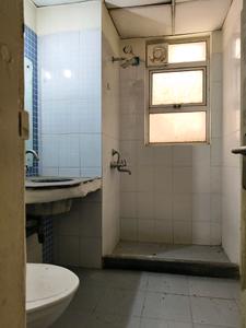 Common Bathroom Image of 1800 Sq.ft 3 BHK Apartment / Flat for sale in Bestech Park View Residency, Palam Vihar Gurgaon for Rs. 26500000