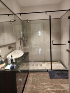 Bathroom Image of 12400 Sq.ft 10 BHK Independent House for sale in Banjara Hills Hyderabad for Rs. 190000000