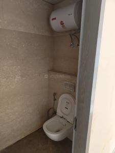 Bathroom Image of 2990 Sq.ft 3 BHK Apartment / Flat for rent in Supertech Supernova, Sector 94 Noida for Rs. 129000