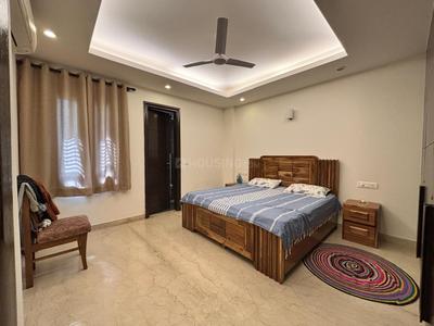Bedroom Image of 1800 Sq.ft 3 BHK Builder Floor for rent in Safdarjung Enclave New Delhi for Rs. 170000