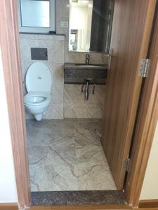 Image of 2100 Sq.ft 3 BHK Apartment / Flat for rent in Experion Capital, Gomti Nagar, Lucknow for Rs. 80000