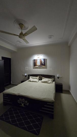 Everbloom stays Bedroom 1