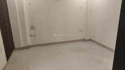 Bathroom Image of 550 Sq.ft 1 BHK Builder Floor for rent in Palam Vihar Extension Gurgaon for Rs. 17000