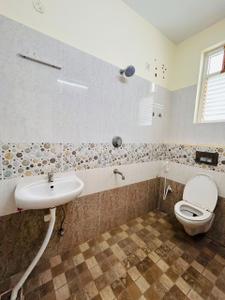 Image of 1020 Sq.ft 2 BHK Apartment / Flat for rent in Karapakkam, Chennai for Rs. 30000