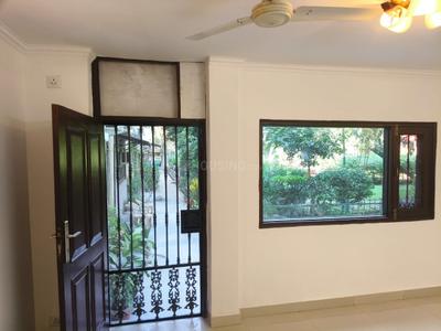 Living Room Image of 1200 Sq.ft 2 BHK Apartment / Flat for sale in Kalu Sarai New Delhi for Rs. 27500000