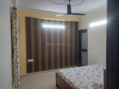 Bedroom Image of 810 Sq.ft 2 BHK Apartment / Flat for rent in Dwarka Mor New Delhi for Rs. 30000