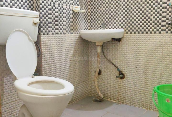Bathroom Image of Nirwan Girls PG in Shalimar Bagh, New Delhi