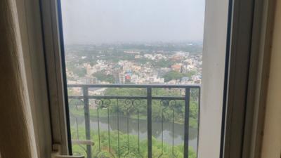 Balcony Image of 1586 Sq.ft 3 BHK Apartment / Flat for rent in DLF Capital Greens Phase 1 And 2, Karampura New Delhi for Rs. 50000