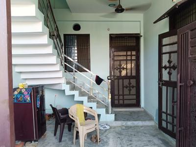 Image of 1000 Sq.ft 2 BHK Villa for rent in Roberts Lines, Lucknow for Rs. 9000