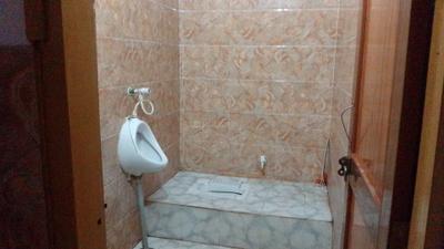 Bathroom Image of 800 Sq.ft 2 BHK Apartment / Flat for rent in Bankman Colony Patna for Rs. 10500