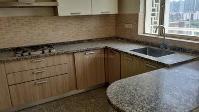 Kitchen Image of 2665 Sq.ft 3 BHK Apartment / Flat for rent in Raheja Vedaanta, Sector 108 Gurgaon for Rs. 38000