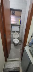 Bathroom Image of 600 Sq.ft 1 BHK Apartment / Flat for rent in Padma Nagar CHS, Andheri East Mumbai for Rs. 55000