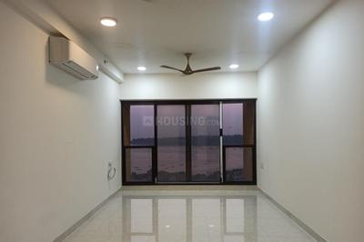 Hall Image of 750 Sq.ft 2 BHK Apartment / Flat for rent in Kanakia Hollywood, Andheri West Mumbai for Rs. 120000