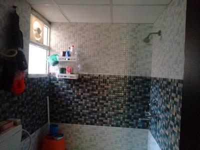 Bathroom Image of 541 Sq.ft 2 BHK Apartment / Flat for sale in Signature Global Andour Heights, Sector 71 Gurgaon for Rs. 11000000