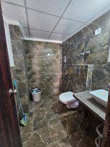 Bathroom Image of 830 Sq.ft 2 BHK Apartment / Flat for sale in Eternal Manhattan Riviera Phase 2, Sitapura Jaipur for Rs. 4700000