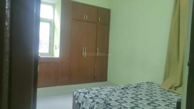 Bedroom Image of 950 Sq.ft 2 BHK Apartment / Flat for rent in CGHS Rail Vihar, Sector 15 Gurgaon for Rs. 42000
