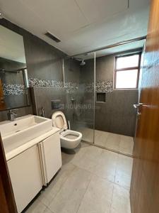 Image of 4600 Sq.ft 4 BHK Apartment / Flat for rent in Vasanth Nagar, Bengaluru for Rs. 300000