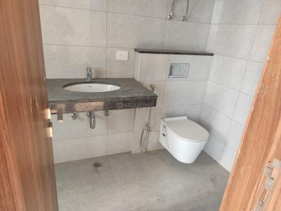 Image of 2276 Sq.ft 4.5 BHK Apartment / Flat for sale in Godrej Windsor At Godrej Golf Links, Jaypee Greens, Greater Noida for Rs. 37000000