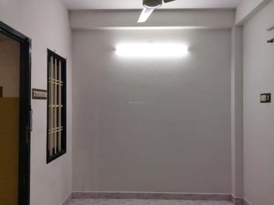 Living Room Image of 750 Sq.ft 1 BHK Apartment / Flat for rent in Iyyappanthangal Chennai for Rs. 20000