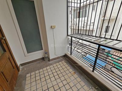 Balcony Image of 1600 Sq.ft 3 BHK Builder Floor for rent in Green Park New Delhi for Rs. 140000
