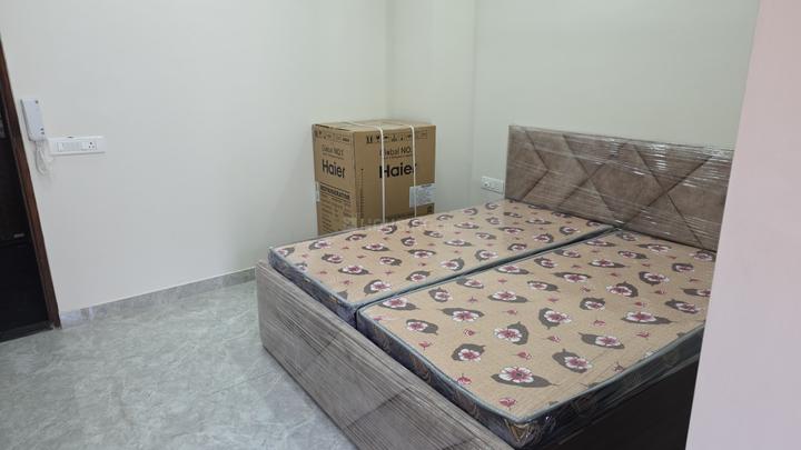 Ariist 268 Bedroom 1