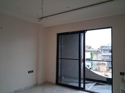Bedroom Image of 1800 Sq.ft 3 BHK Builder Floor for sale in Paschim Vihar New Delhi for Rs. 40000000
