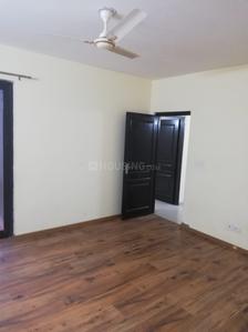 Bedroom Image of 2200 Sq.ft 4 BHK Apartment / Flat for sale in Logix Blossom County, Sector 137 Noida for Rs. 26000000
