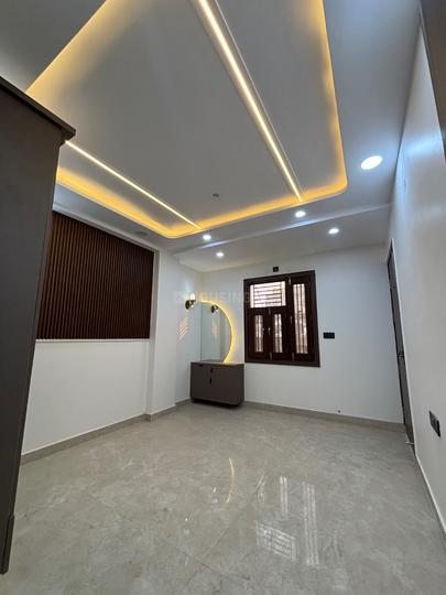 Bhagwati Garden, Dwarka Mor Bedroom 1