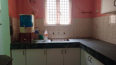 Kitchen Image of 1300 Sq.ft 2 BHK Builder Floor for rent in Sector 14 Gurgaon for Rs. 35000