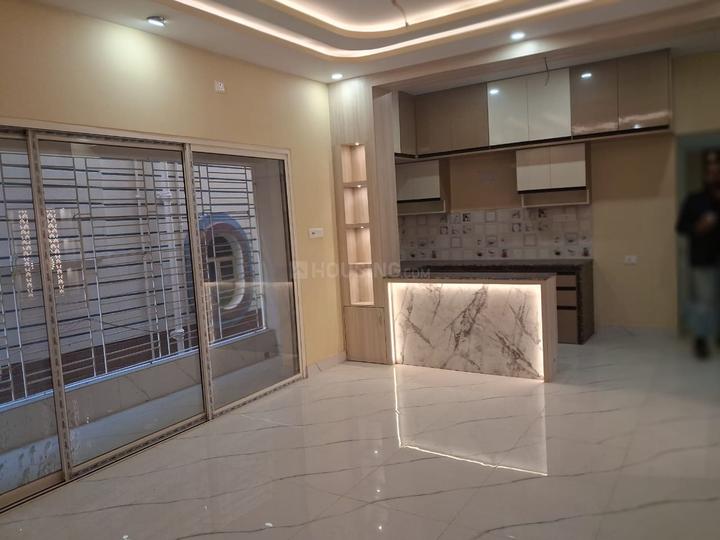 Silver lake view Main Image 1