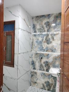 Common Bathroom Image of 1200 Sq.ft 3 BHK Builder Floor for sale in Deenpur New Delhi for Rs. 7800000