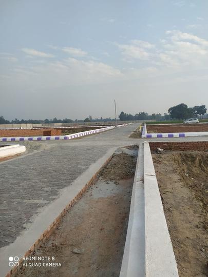 Sarojini Nagar Main Image 1