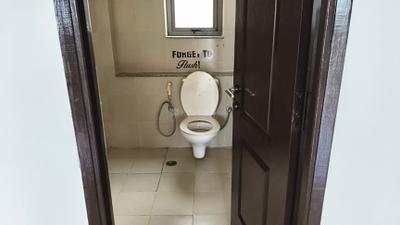 Image of 995 Sq.ft 2 BHK Apartment / Flat for sale in Unitech Uniworld Gardens 2, Sector 47, Gurgaon for Rs. 13600000
