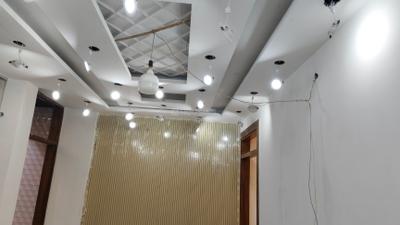 Bedroom Image of 1000 Sq.ft 3 BHK Builder Floor for sale in Laxmi Nagar New Delhi for Rs. 11000000