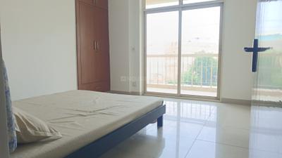 Bedroom Image of 1505 Sq.ft 3 BHK Apartment / Flat for sale in Mahagun Mascot, Crossings Republik Ghaziabad for Rs. 12000000