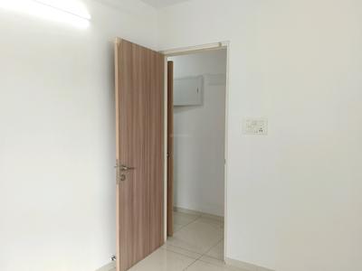 Bedroom Image of 1200 Sq.ft 3 BHK Apartment / Flat for rent in Godrej Emerald, Kasarvadavali Thane for Rs. 35798